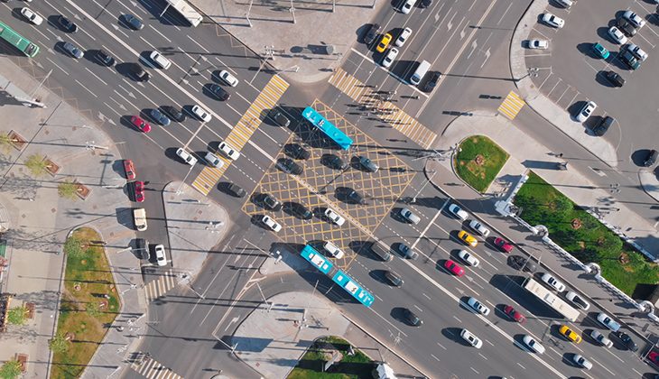 Geçiş Üstünlüğü Kuralları: Kaza Riskini Azaltmanın Yolları